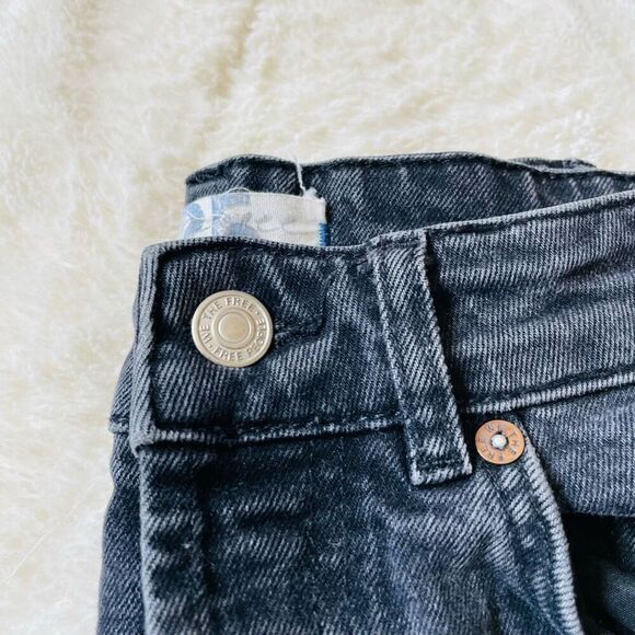 We the Free People Black Raw Hem Button Fly Skinny Jeans Sz 25 - Picture 3 of 8